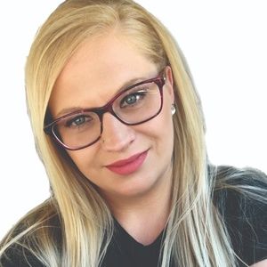 Meet your Posher, Sharon